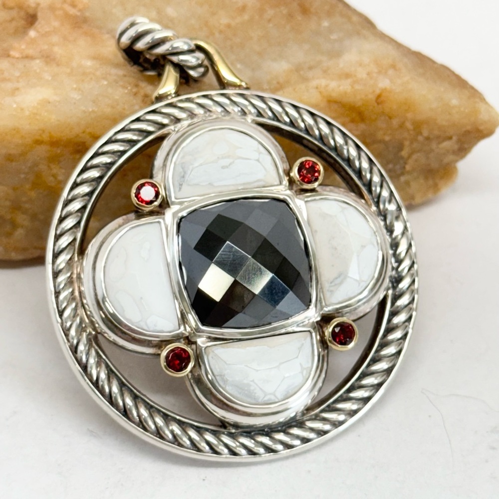 David Yurman Renaissance Pendant .925 18K Gold White Agate Hematite Rubies